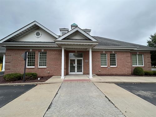 Bank Surplus-Former Branch : Cranberry Township : Butler County : Pennsylvania
