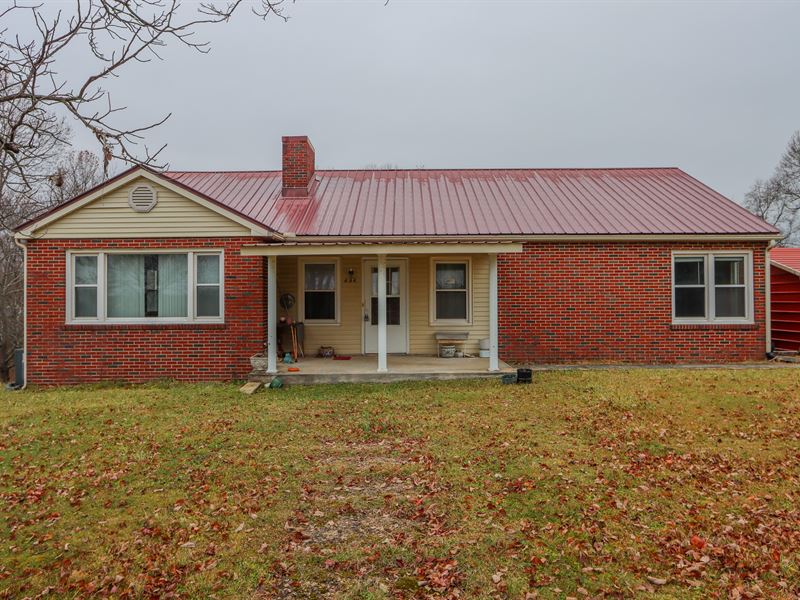3 BR / 2 BA Home on 2.77 Ac : Monterey : Putnam County : Tennessee